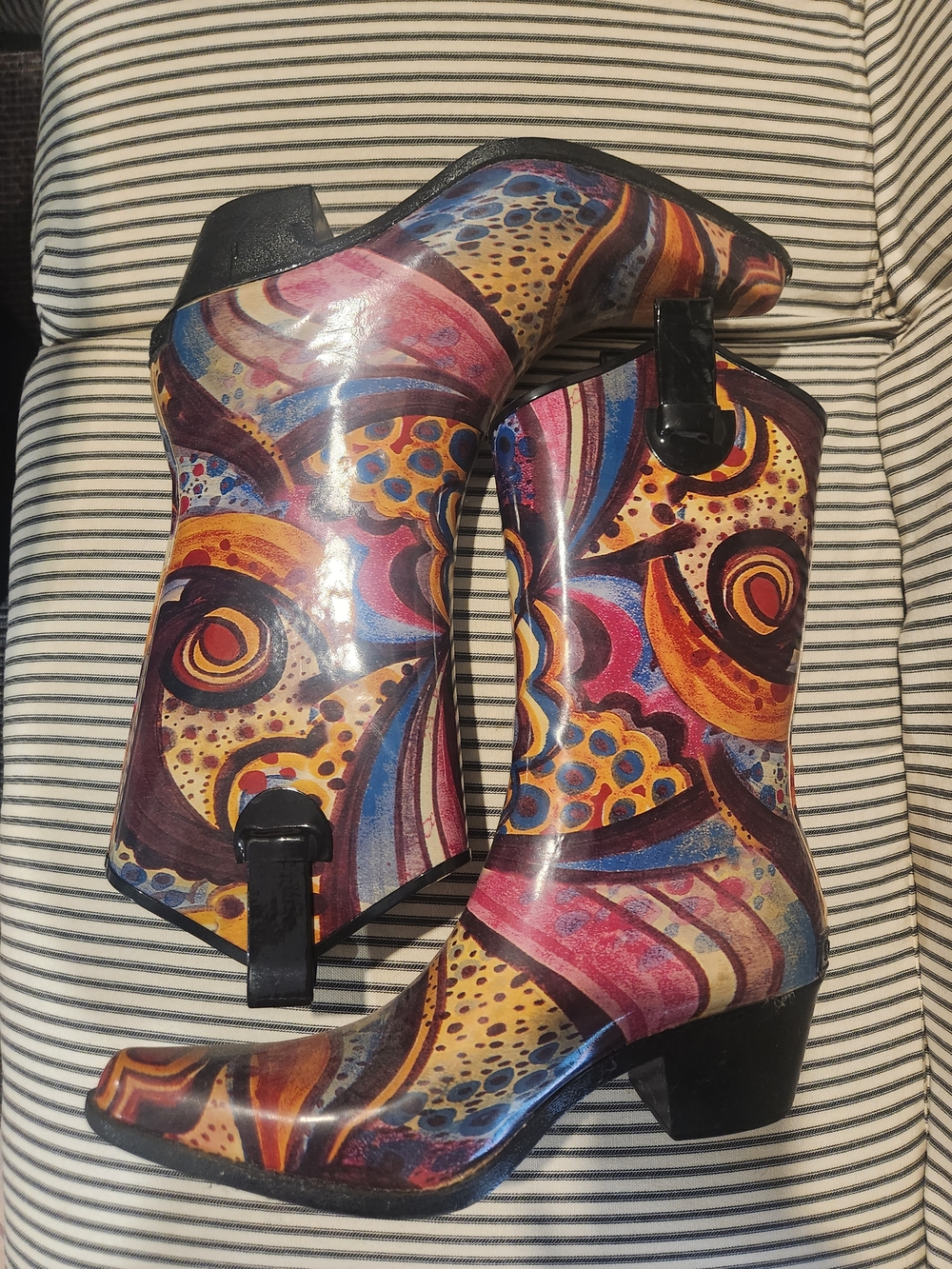 Women’s Multicolor Patterned Mid-Calf Rain Boots